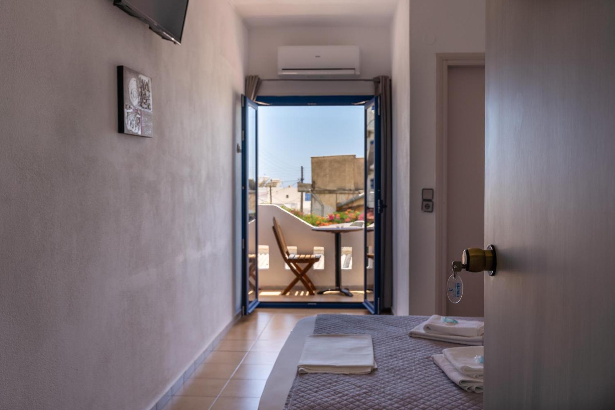 Giannis Rooms Agia Roumeli Exterior photo